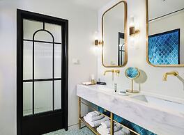 Gatsby Athens