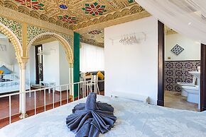Casablanca Studio Citycenter - Adults Only