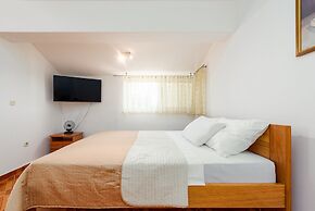 Apartments Pavlak