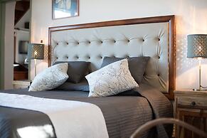 Mirabello Art Suites
