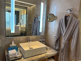 Renaissance Dhaka Gulshan Hotel