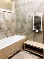 3 Bedroom Apartment Leon Muk4B