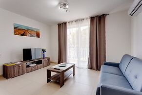 Modern 1BR Apartment in a Central Location