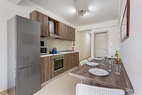 Modern 1BR Apartment in a Central Location
