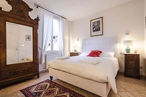Lupari Apartment