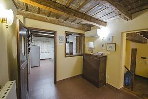 Garisenda Lodge