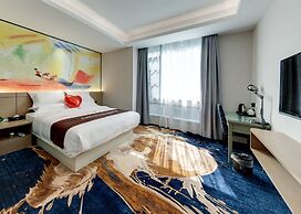 W Kardon Hotel