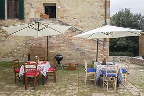 Villa e Fattoria di Radi