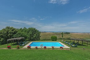Villa e Fattoria di Radi