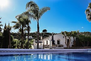 1145 Cortijo la Perla