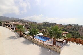 1117 Villa Gamor