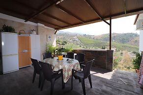 1117 Villa Gamor