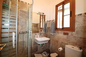 1117 Villa Gamor
