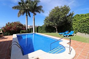 1112 Villa el Romeral