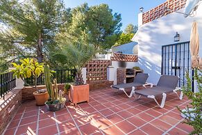 1133 Villa Dachita