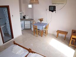 Hotel Pyrgos