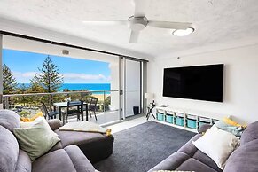 Peninsula Resort - Private Apartments