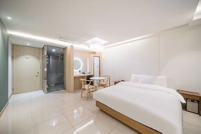 BrownDot Hotel Bong-Duk