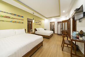 Blue Whale Homestay