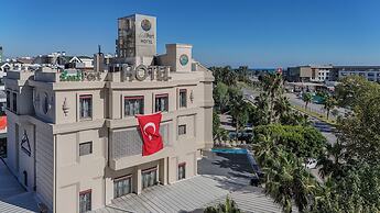 Leaf Port Hotel