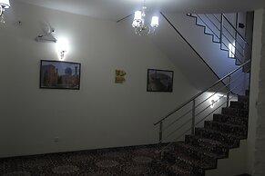 Orient Star Hotel