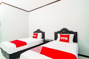 OYO 533 Runya Poolvilla