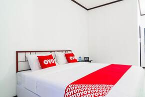 OYO 533 Runya Poolvilla