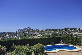 Casa DEL Rull