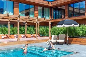 Ellery Beach House