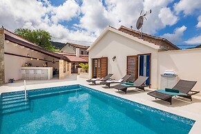 Villa Jasmine