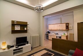 Beautiful Modern Aprt with 1BR in DT Athens