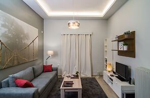 Beautiful Modern Aprt with 1BR in DT Athens