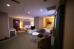 Nevali Hotel