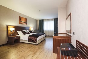 Nevali Hotel