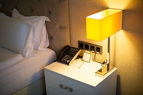 Nevali Hotel