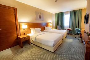 Nevali Hotel