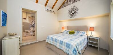 Old Tree Villa