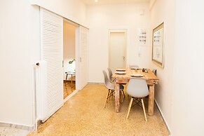 Amazing Modern Apt in Athens DT