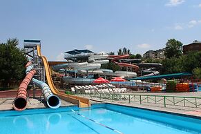 Armenian Village Park Hotel