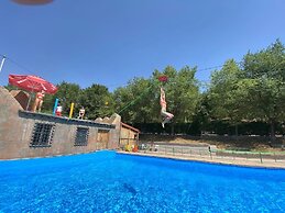 Armenian Village Park Hotel