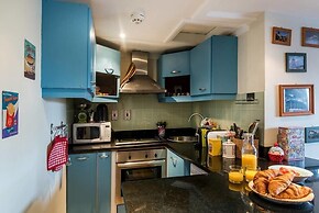 Lovely 1BR Flat Walk to Hyde Park