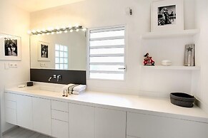 Villa ONE