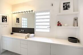 Villa ONE