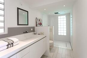 Villa ONE