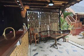 BING-VICE TOURIST INN Port Barton