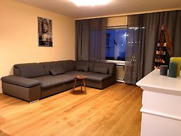 Family Suites & Parking