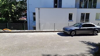 Family Suites & Parking