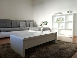 Family Suites & Parking