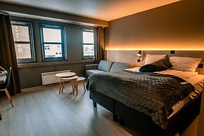 Canyon Hotell