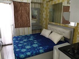 Green Pramuka Apartement By Vici